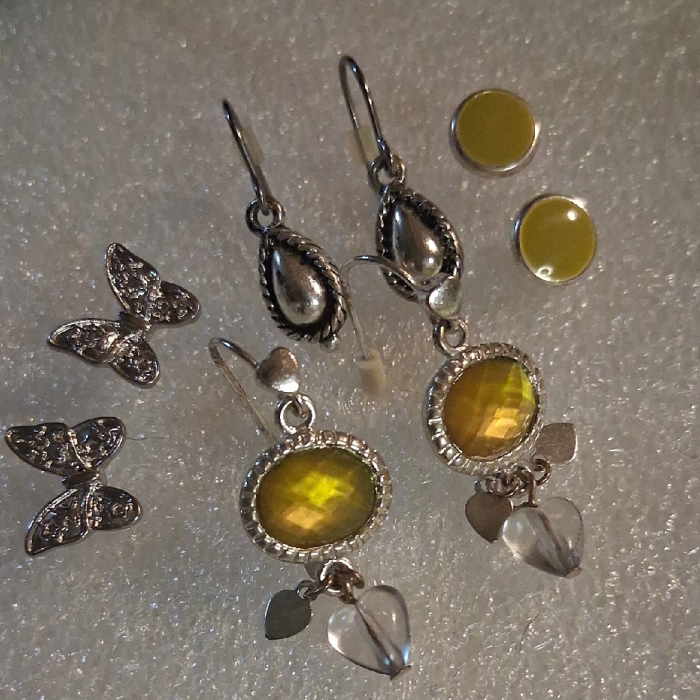 Chic Silver and Yellow Gemstone Hearts & Butterfly Earrings Summer Set .